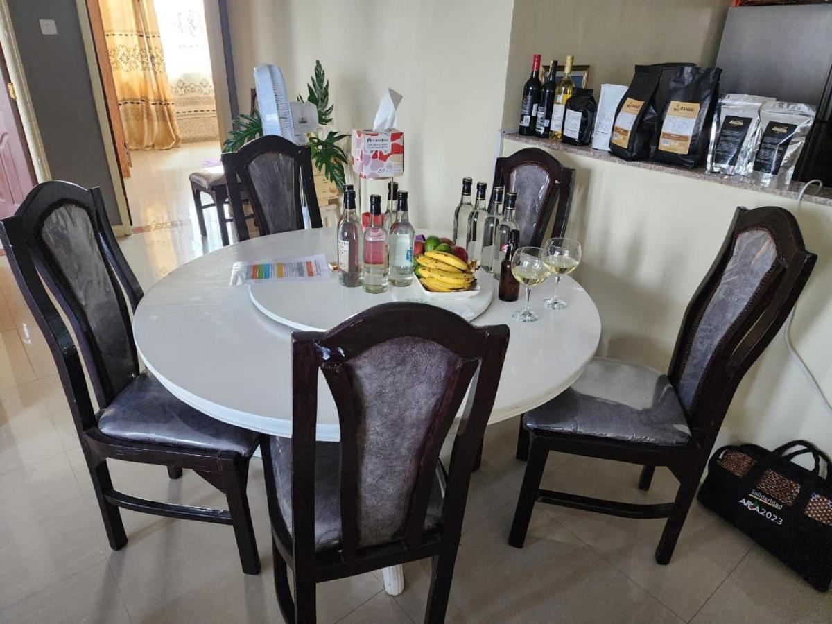 Tcr Residences At Kings Millennium- 3Bdrm Apts, All Ensuite, 7Km To Jki Airport, 7Km To Cbd Nairobi Kültér fotó