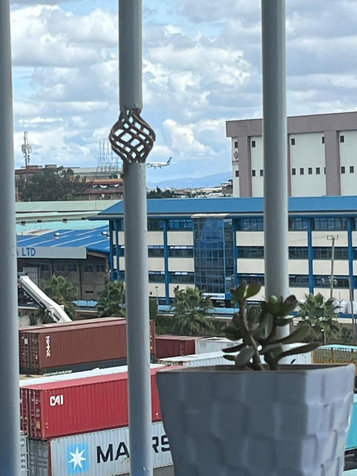 Tcr Residences At Kings Millennium- 3Bdrm Apts, All Ensuite, 7Km To Jki Airport, 7Km To Cbd Nairobi Kültér fotó